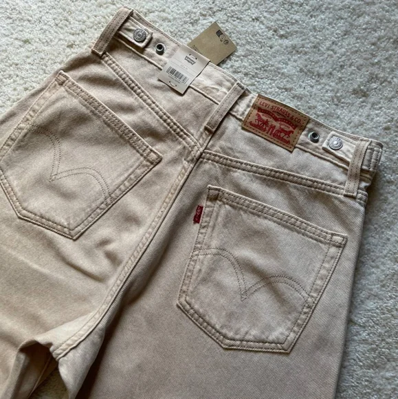 NWT Levi's Cinch Barrel High Rise Women's Jeans Size 27/31 - Picture 7 of 13